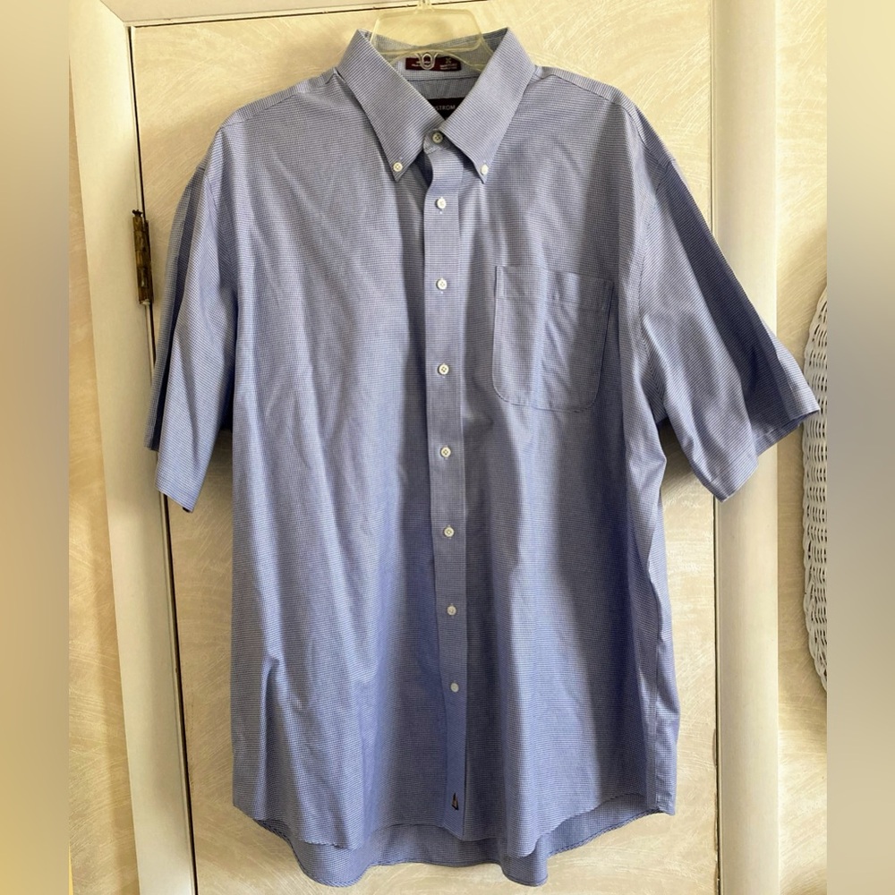 Men's Blue Short Sleeve Shirt